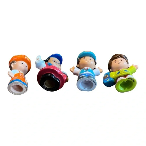 Little People Collection of 4 Darling waiting to be played with! - Picture 3 of 5